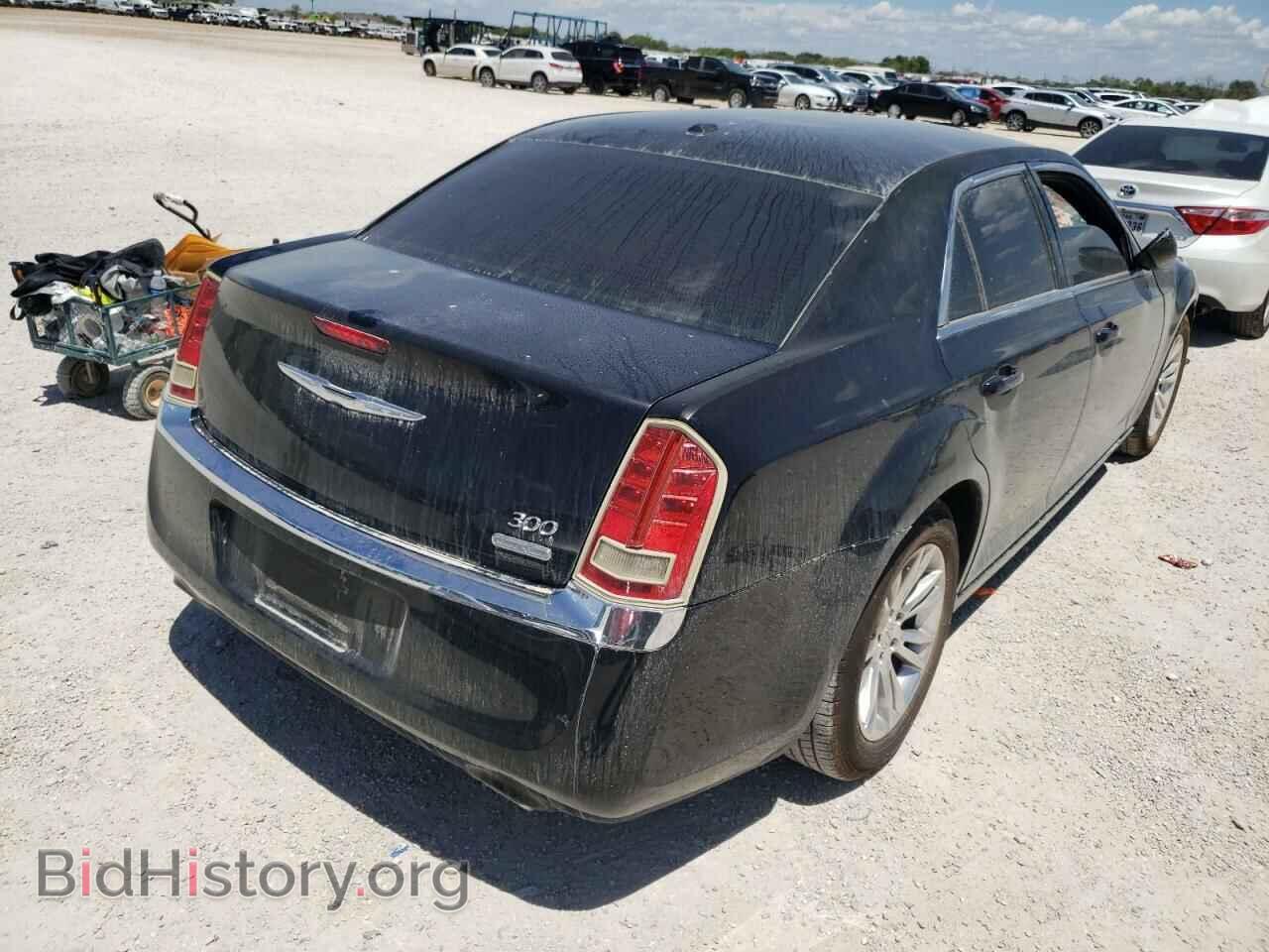 2012 CHRYSLER 300 - VIN: 2C3CCAAG8CH127105 - Фото 4
