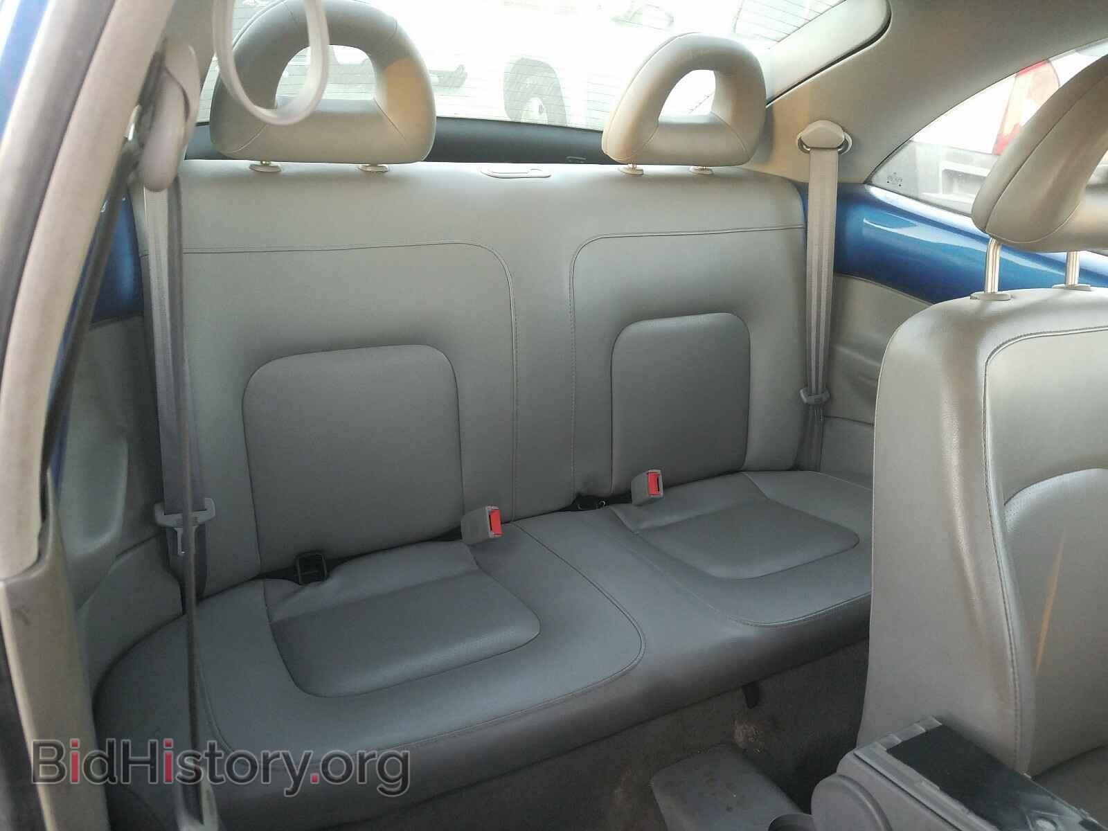 2000 VOLKSWAGEN BEETLE - VIN: 3VWCC21C1YM498725 - Фото 6
