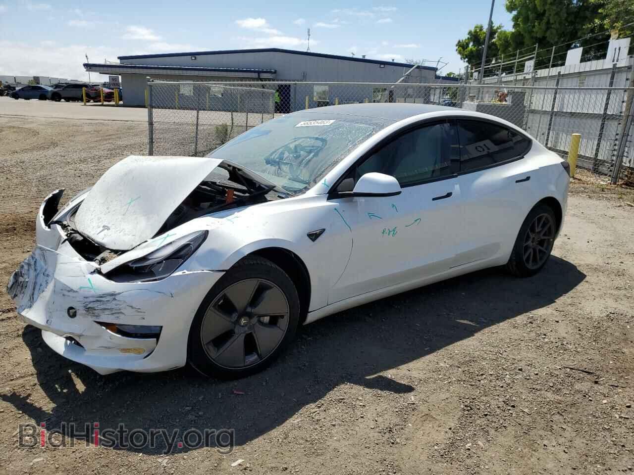 Photo 5YJ3E1EBXMF084642 - TESLA MODEL 3 2021
