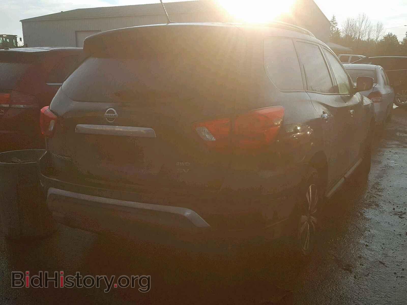 2017 NISSAN PATHFINDER - VIN: 5N1DR2MM7HC678928 - Фото 4