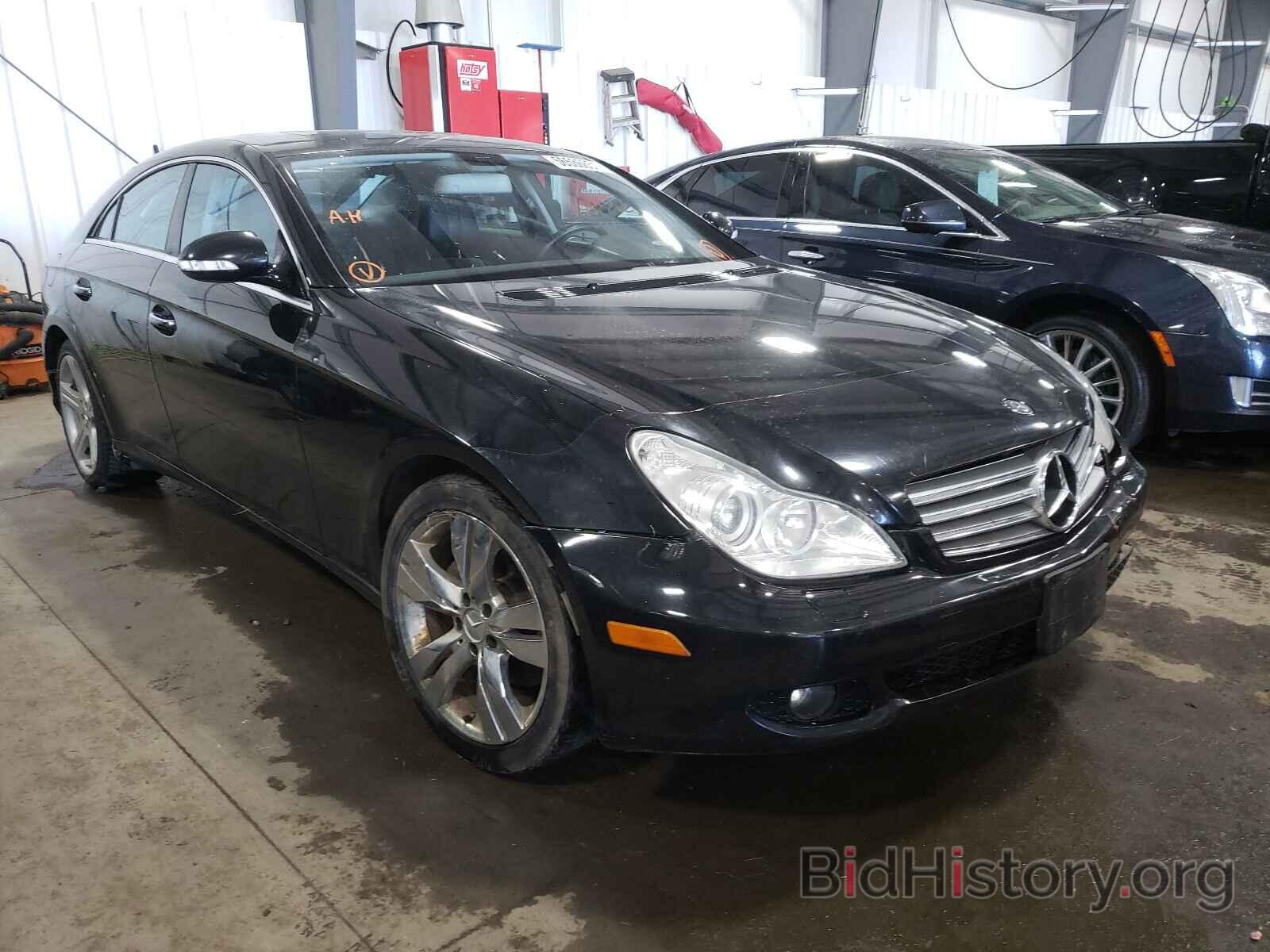 Photo WDDDJ72X27A091381 - MERCEDES-BENZ CLS-CLASS 2007