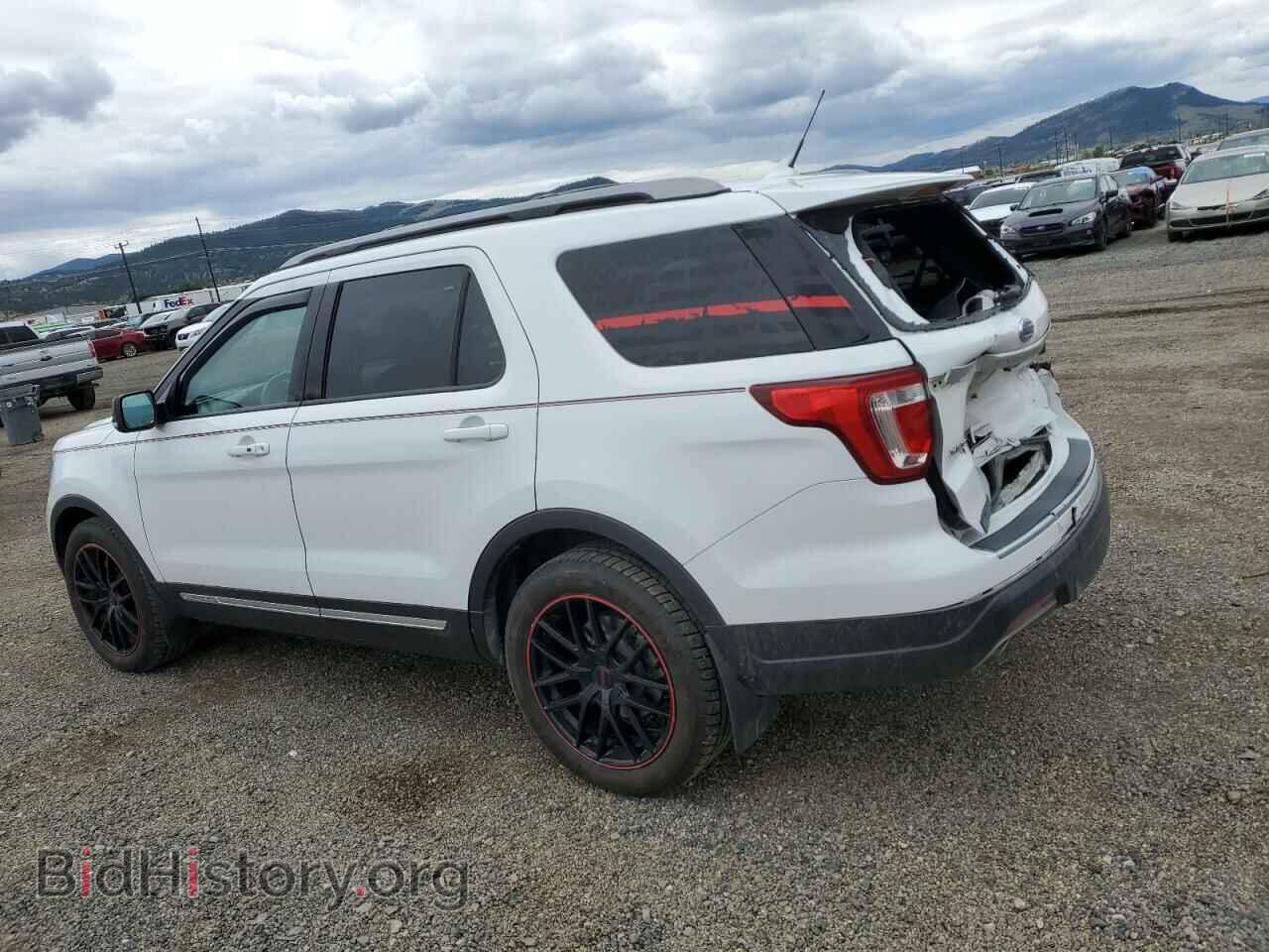 2018 FORD EXPLORER - VIN: 1FM5K8D83JGB43611 - Photo 2