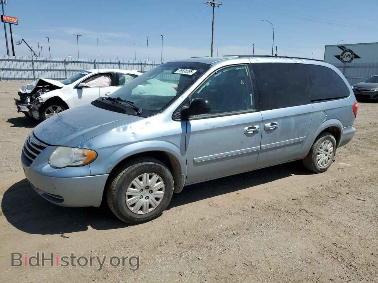 Photo 2C4GP44R65R210853 - CHRYSLER MINIVAN 2005