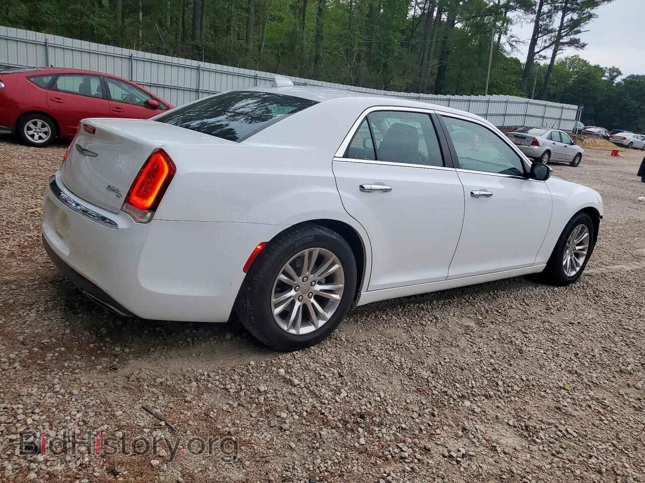 2015 CHRYSLER 300 - VIN: 2C3CCAET4FH772992 - Photo 3