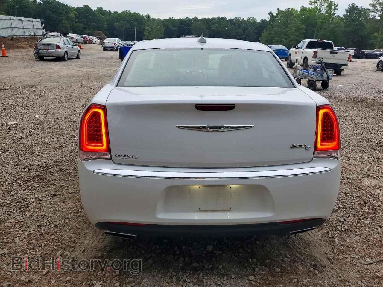 2015 CHRYSLER 300 - VIN: 2C3CCAET4FH772992 - Photo 6