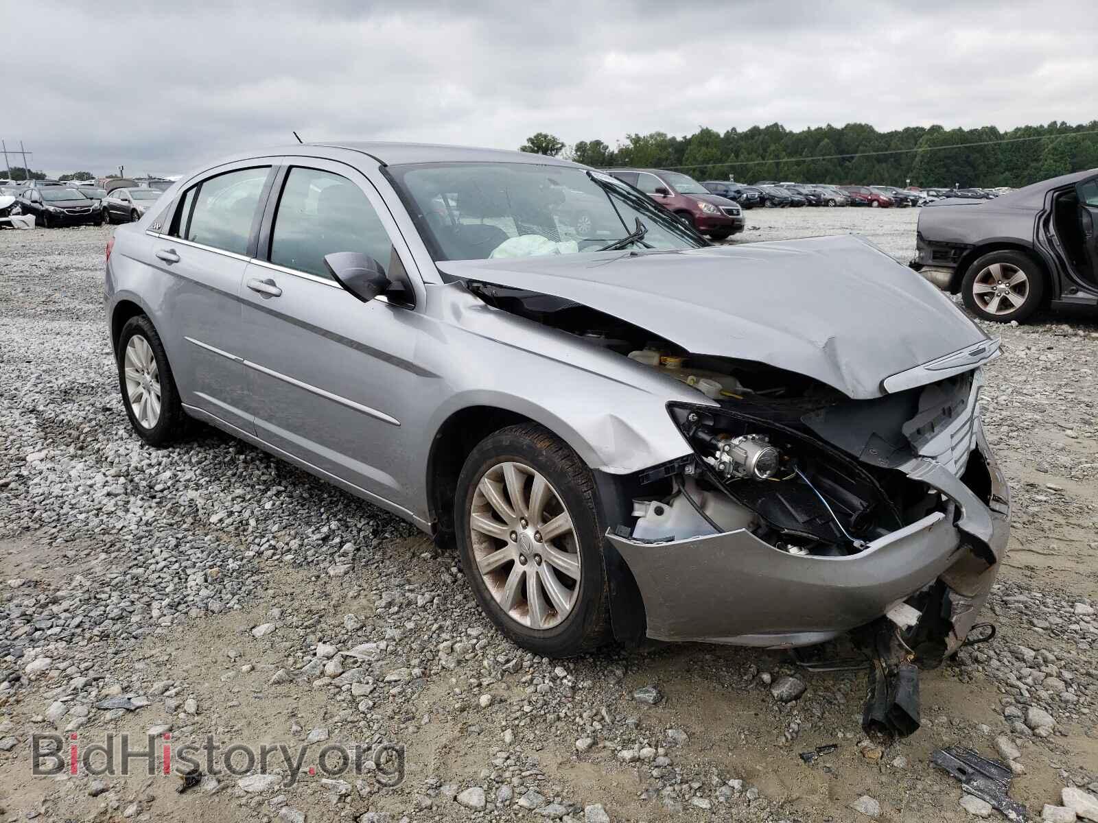 Фотография 1C3CCBBB7DN714493 - CHRYSLER 200 2013