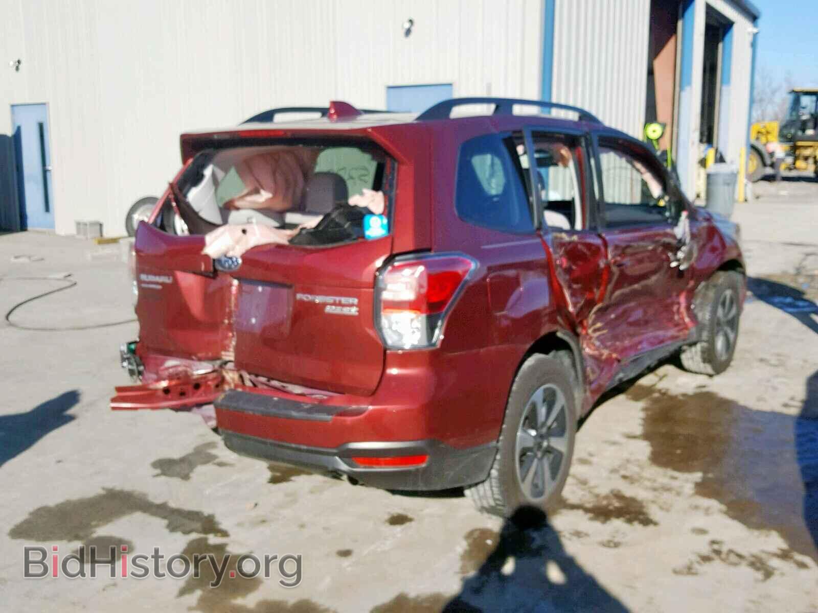 2017 SUBARU FORESTER - VIN: JF2SJAGC4HH592156 - Фото 4