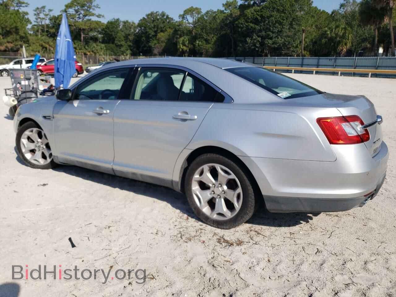 2011 FORD TAURUS - VIN: 1FAHP2EW8BG119843 - Фото 2