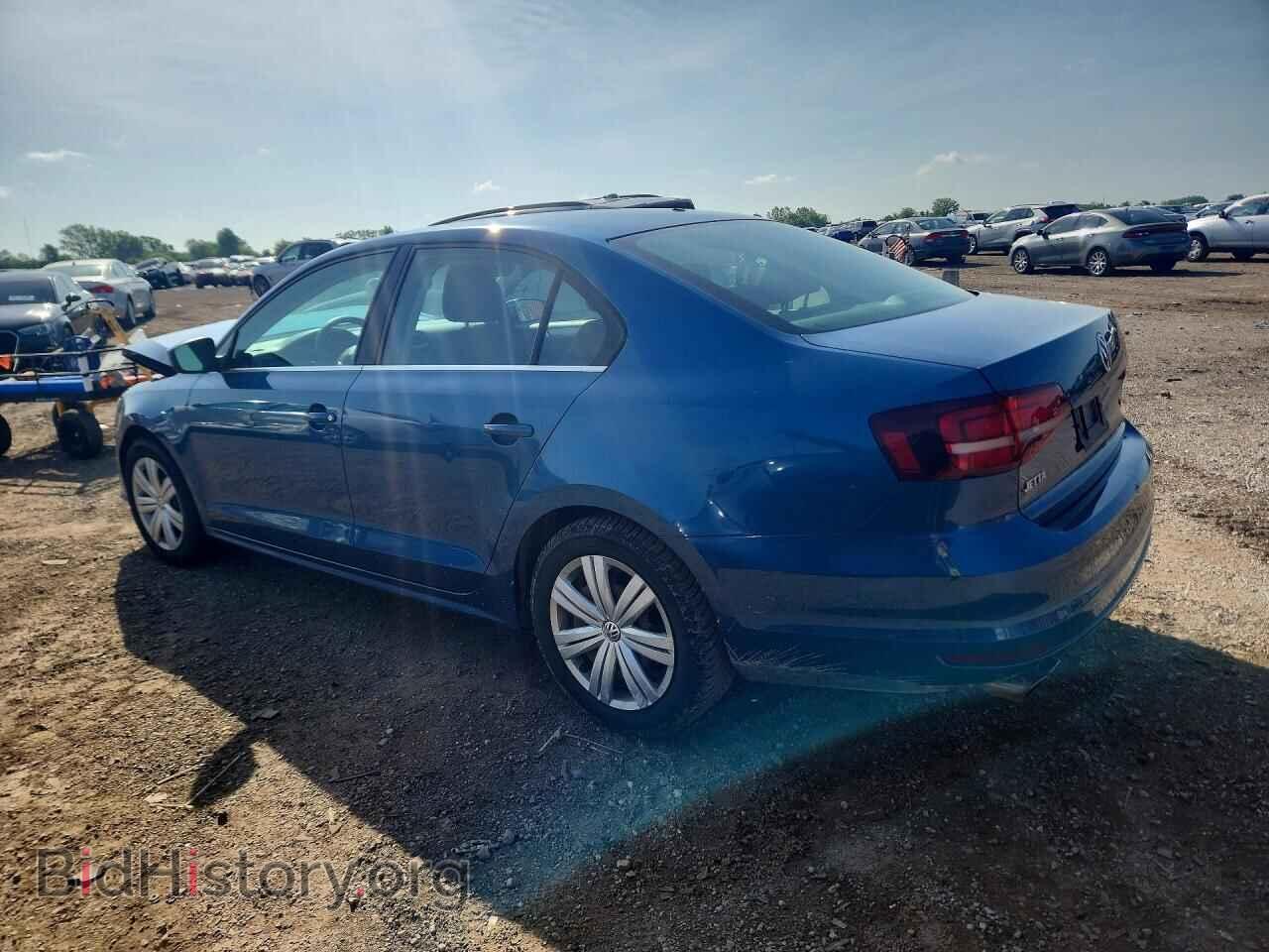 2017 VOLKSWAGEN JETTA - VIN: 3VW2B7AJ3HM373302 - Photo 2