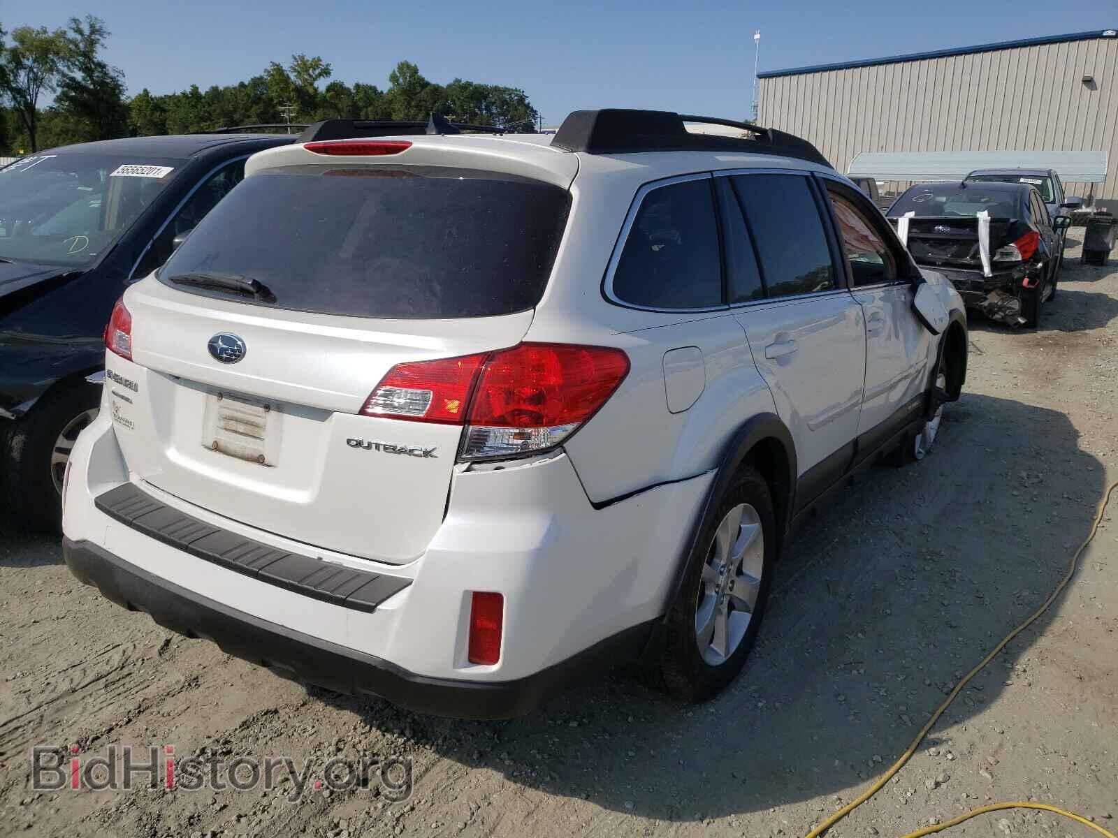 2014 SUBARU OUTBACK - VIN: 4S4BRCLC0E3255691 - Фото 4