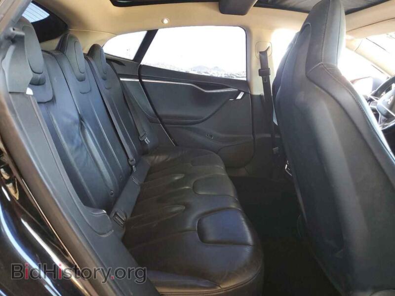 2013 Tesla MODEL S (VIN 5YJSA1DN9DFP18915) — фото 10 из 14