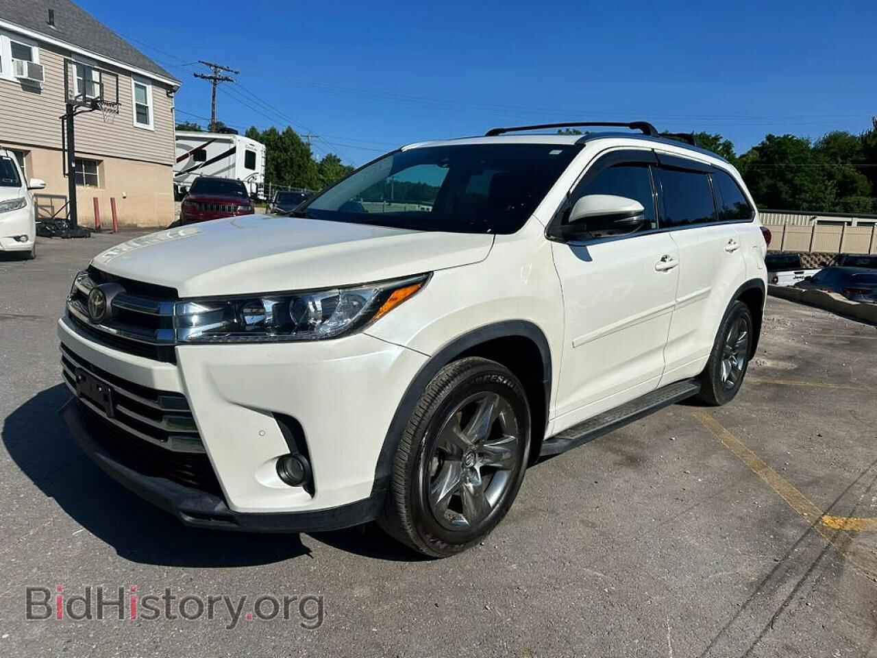 Фотография 5TDDZRFH9JS890764 - TOYOTA HIGHLANDER 2018
