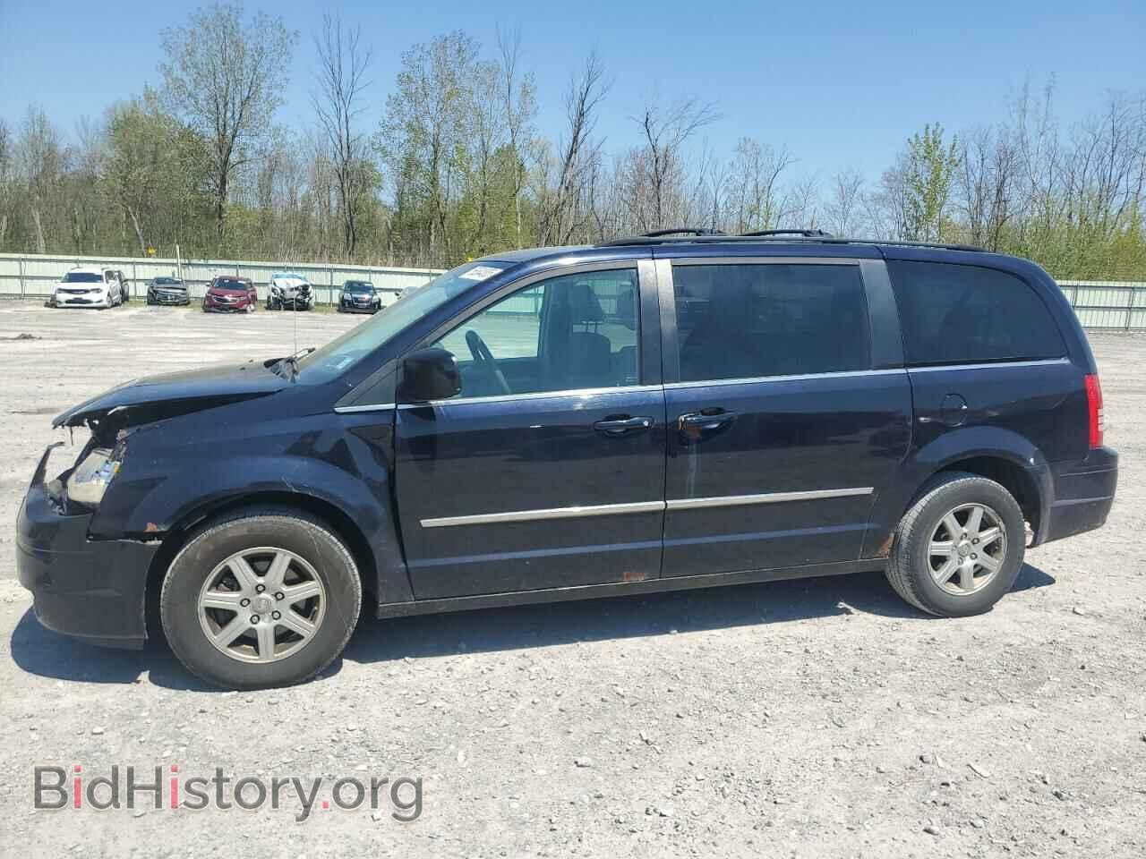 Photo 2A4RR5D19AR148372 - CHRYSLER MINIVAN 2010