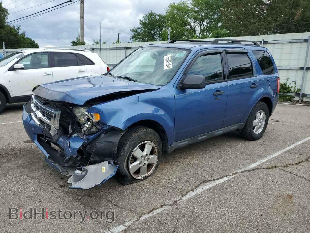Фотография 1FMCU0DG5AKC31129 - FORD ESCAPE 2010