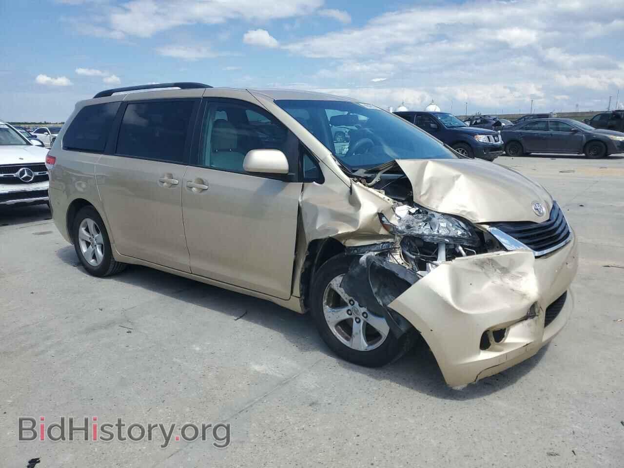 2014 TOYOTA All Models - VIN: 5TDKK3DC3ES414595 - Photo 4