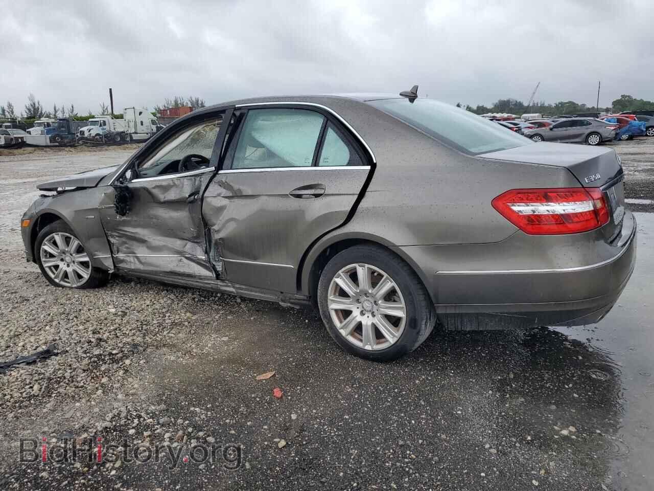 2012 MERCEDES-BENZ E-CLASS - VIN: WDDHF5KB3CA574450 - Фото 2