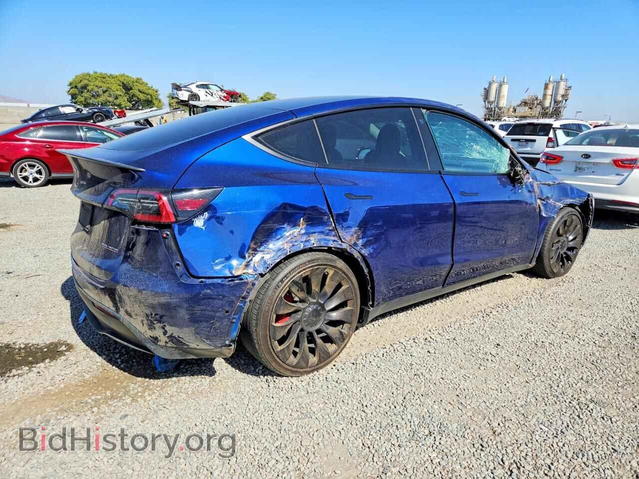 2022 TESLA MODEL Y - VIN: 7SAYGDEF2NF443846 - Photo 3