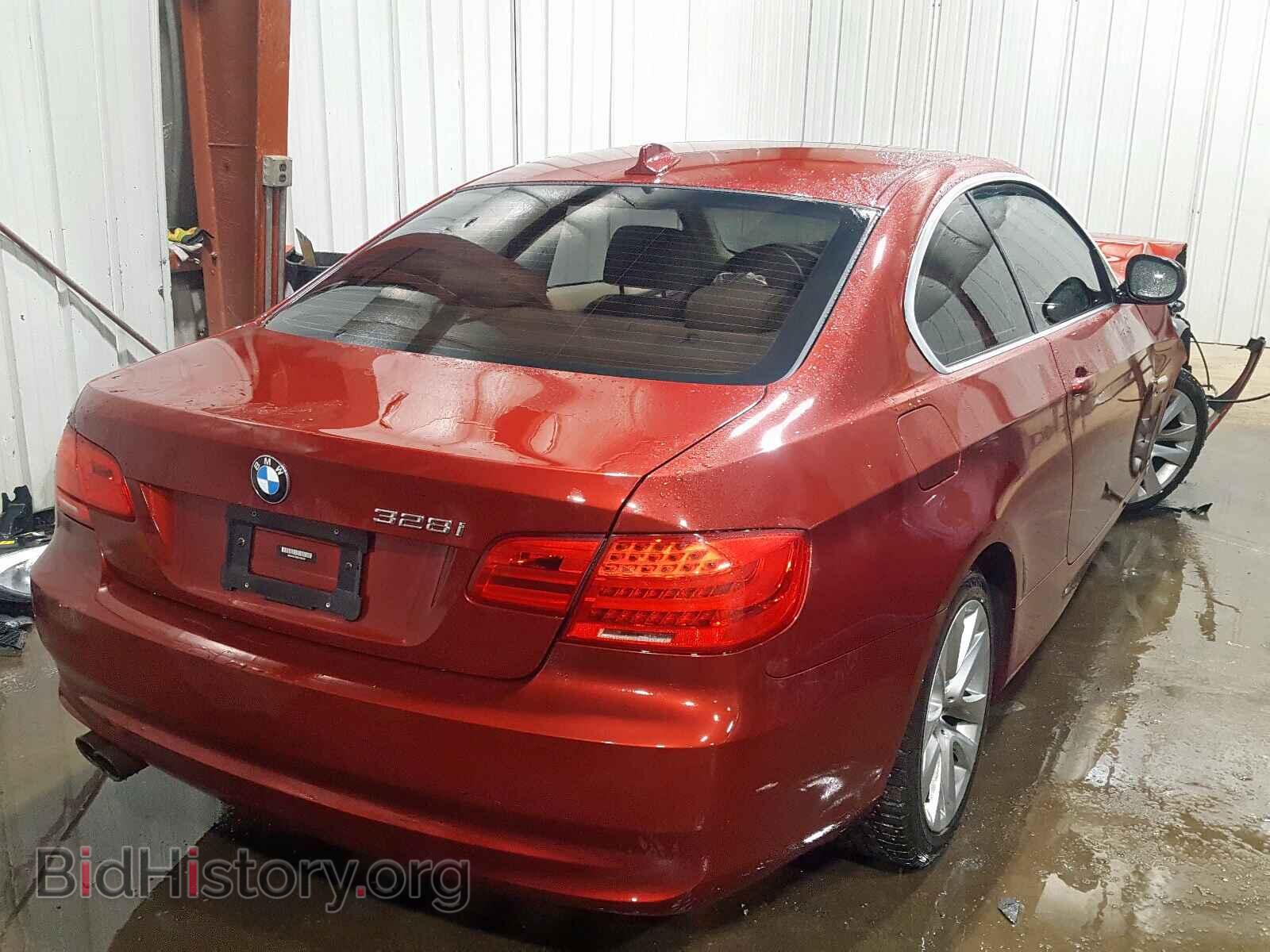 2012 BMW 3 SERIES - VIN: WBAKF3C58CE793570 - Фото 4