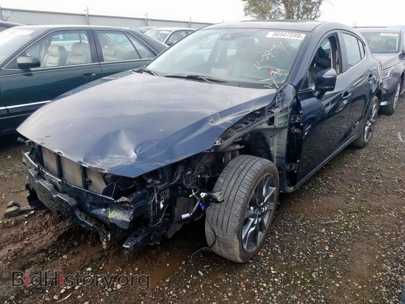 2018 MAZDA 3 - VIN: 3MZBN1L35JM218744 - Фото 2