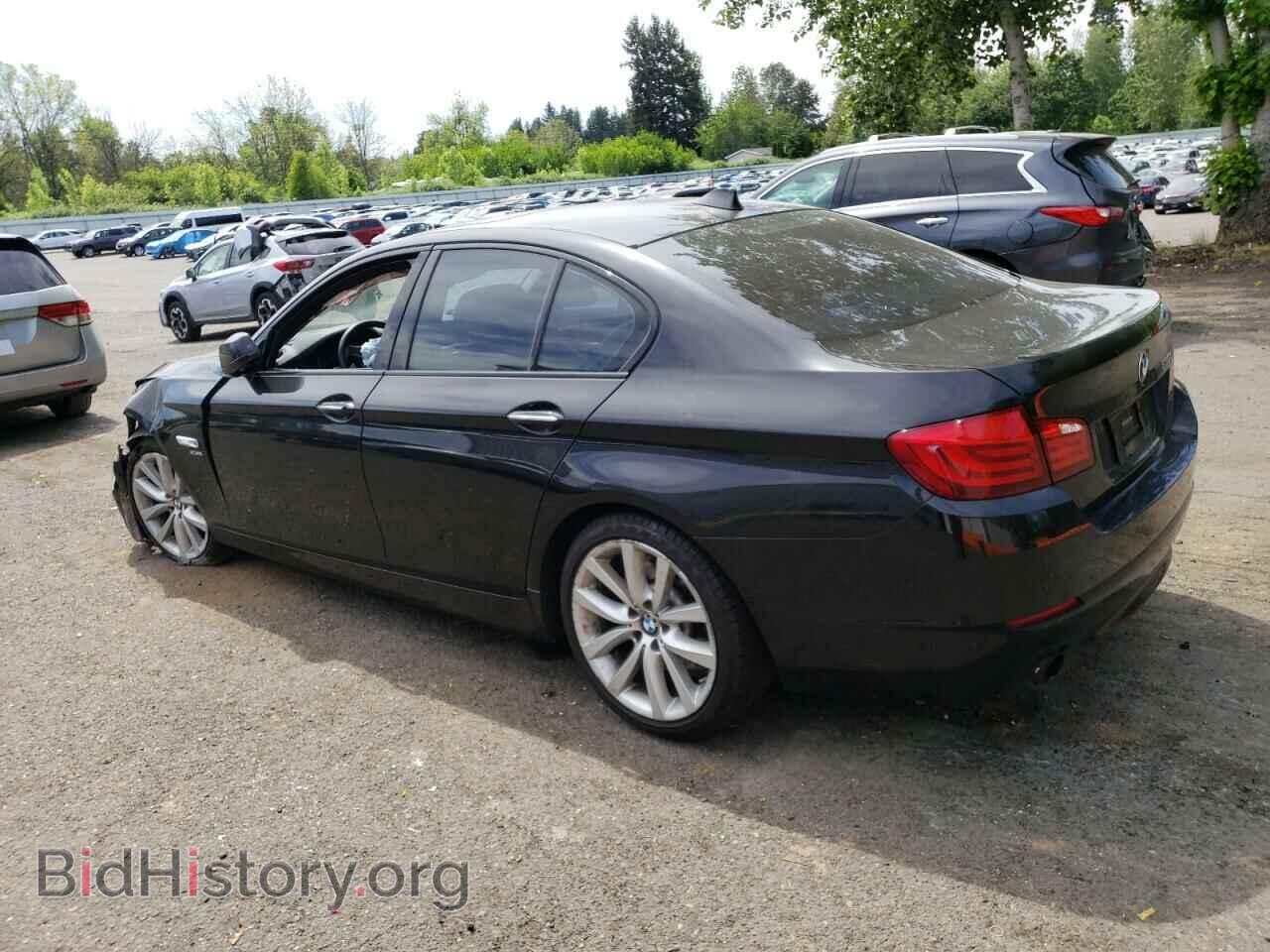 2011 BMW 5 SERIES - VIN: WBAFU7C58BC778205 - Фото 2