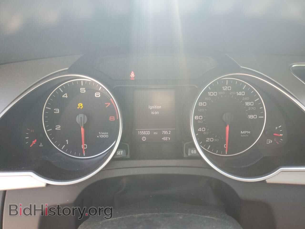 2010 AUDI A5 - VIN: WAULFAFH5AN018641 - Фото 9