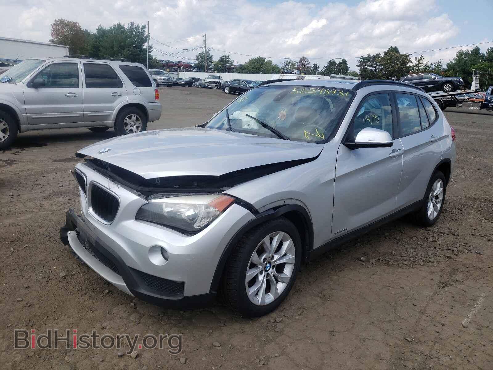 2013 BMW X1 - VIN: WBAVL1C57DVR87275 - Фото 2