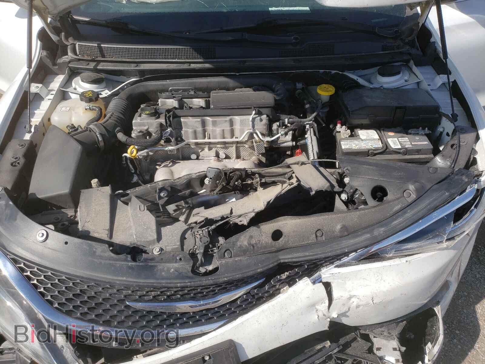 2016 CHRYSLER 200 - VIN: 1C3CCCFB5GN196954 - Фото 7
