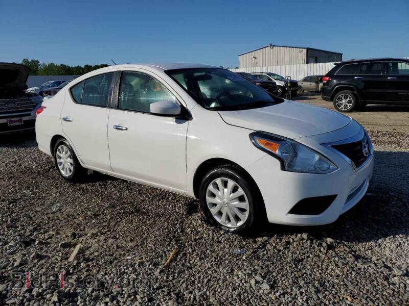 2019 Nissan VERSA (VIN 3N1CN7AP3KL843086) — фото 4 из 14