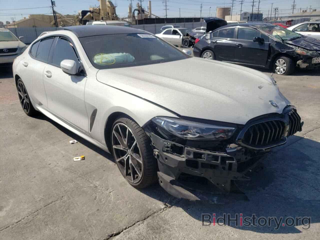 Photo WBAGV2C09MCF68257 - BMW 8 SERIES 2021