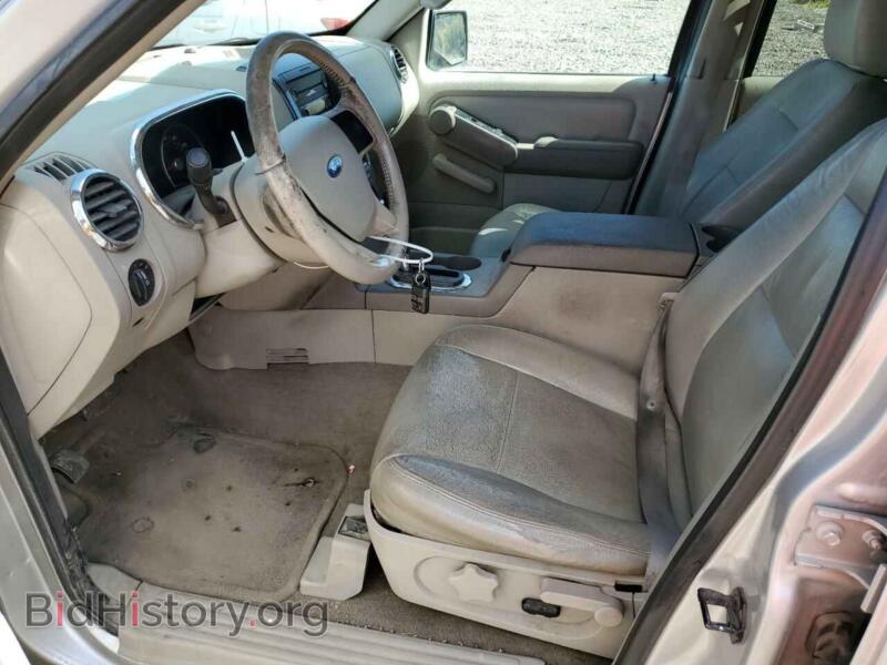 2007 Ford EXPLORER (VIN 1FMEU73887UB81156) — фото 7 из 13