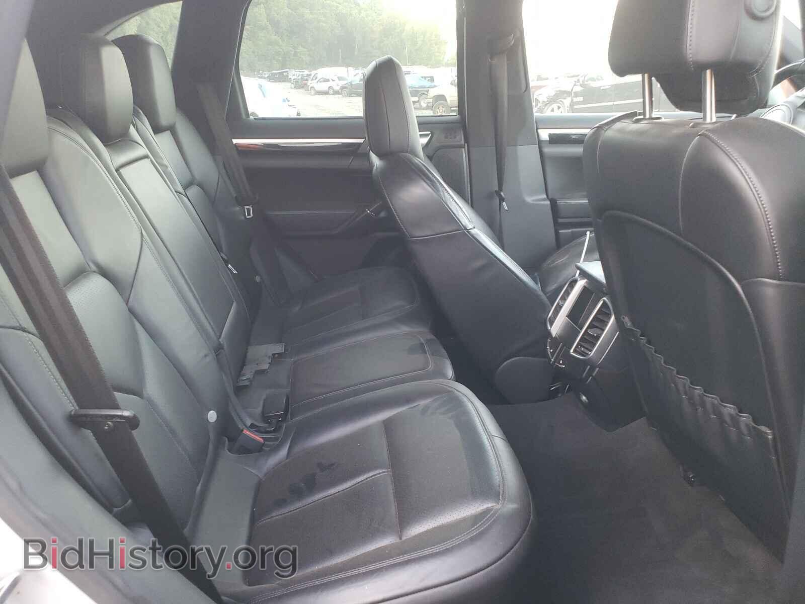 2011 PORSCHE CAYENNE - VIN: WP1AB2A27BLA53370 - Фото 6