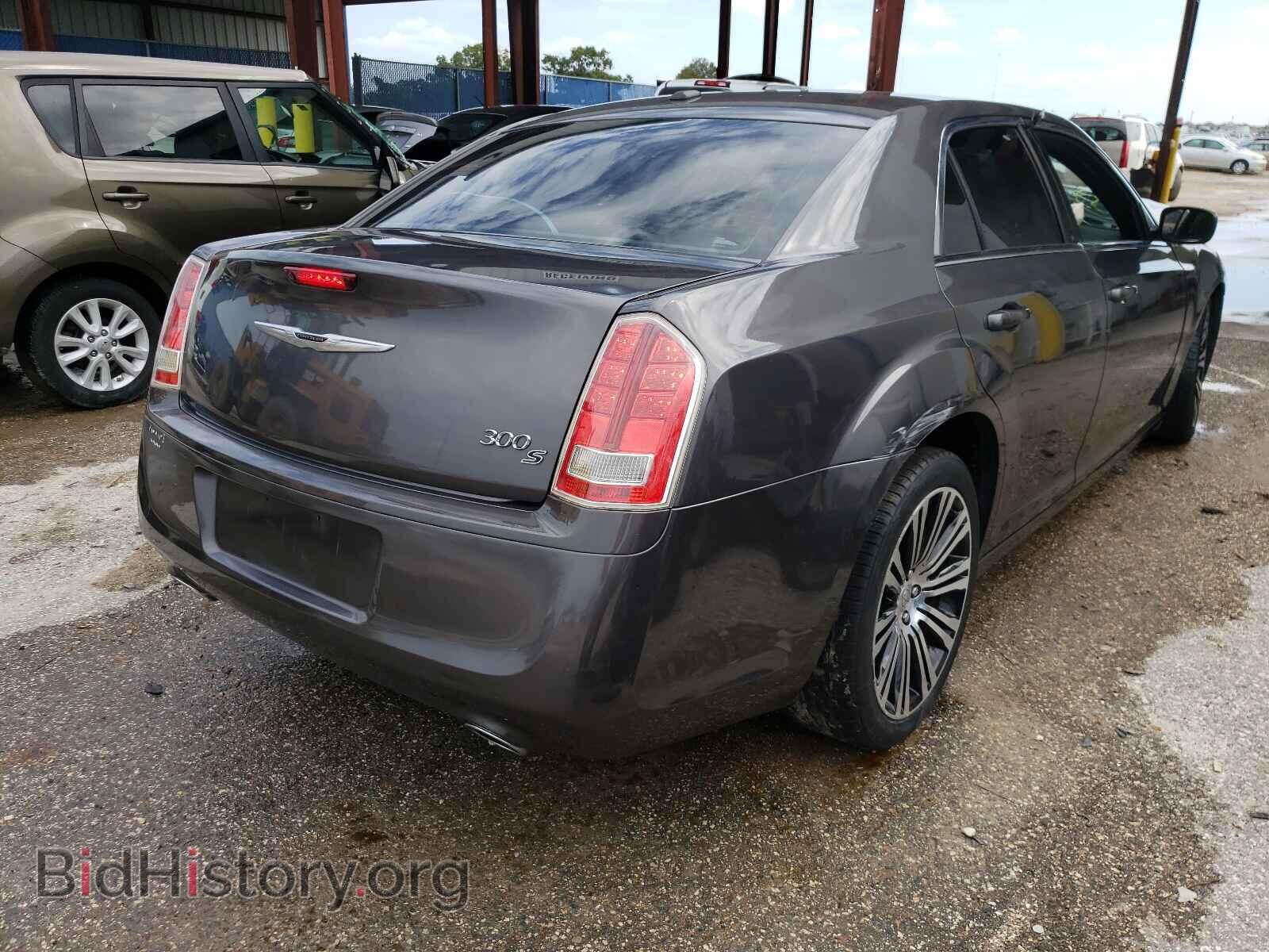 2014 CHRYSLER 300 - VIN: 2C3CCABG8EH123430 - Фото 4