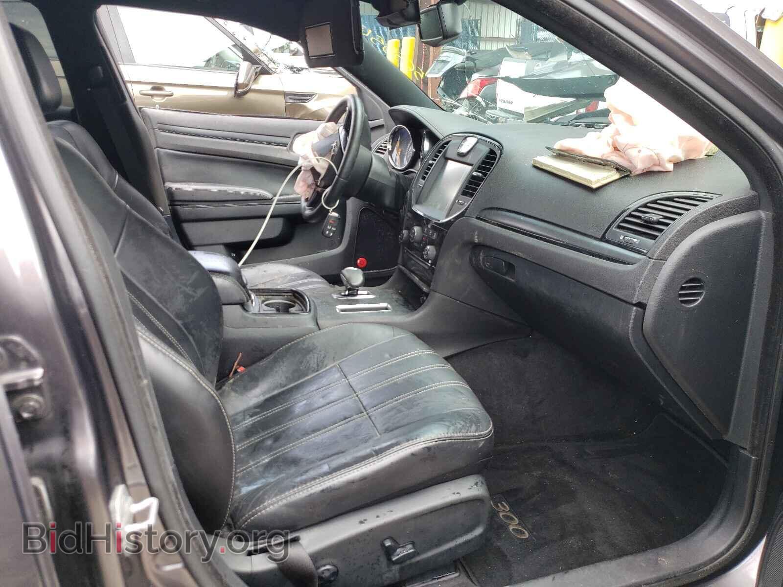 2014 CHRYSLER 300 - VIN: 2C3CCABG8EH123430 - Фото 5