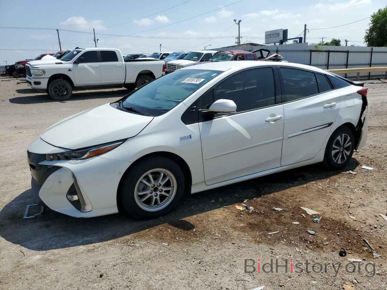 Photo JTDKARFP1J3073943 - TOYOTA PRIUS 2018