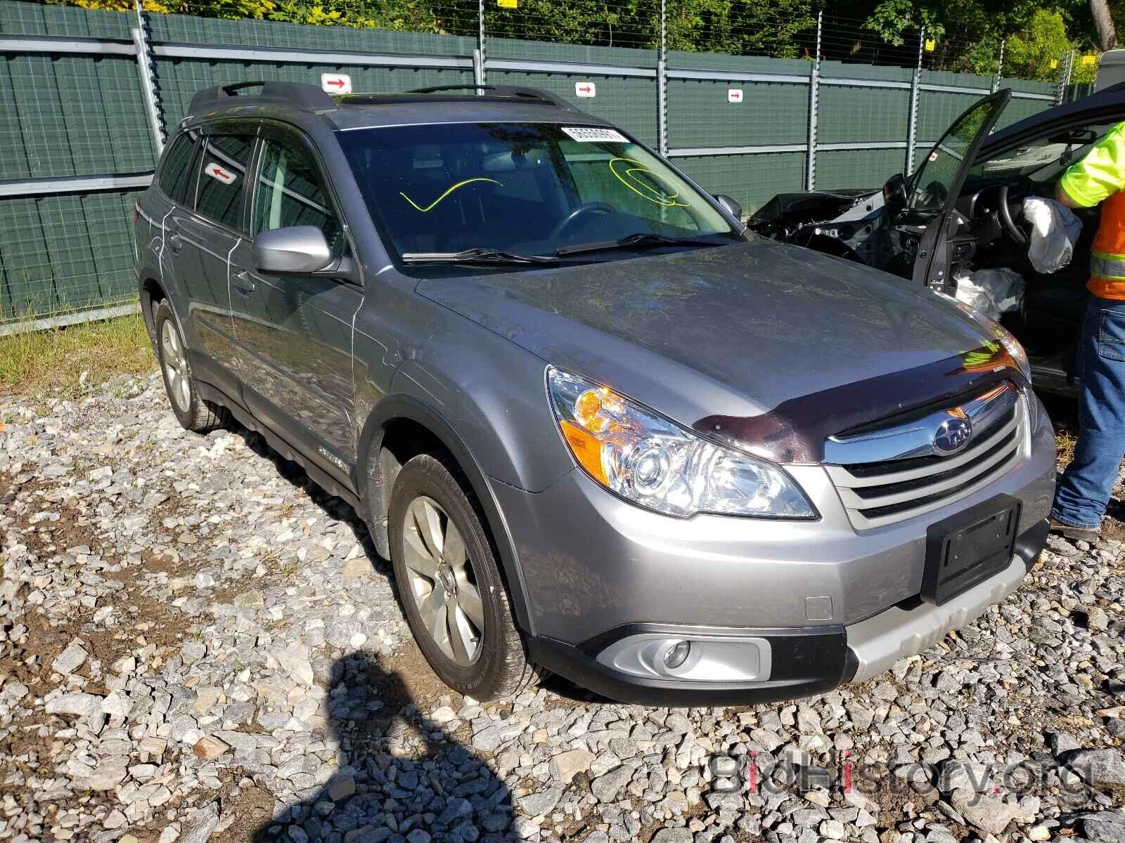 Photo 4S4BRDKC8B2431508 - SUBARU OUTBACK 2011