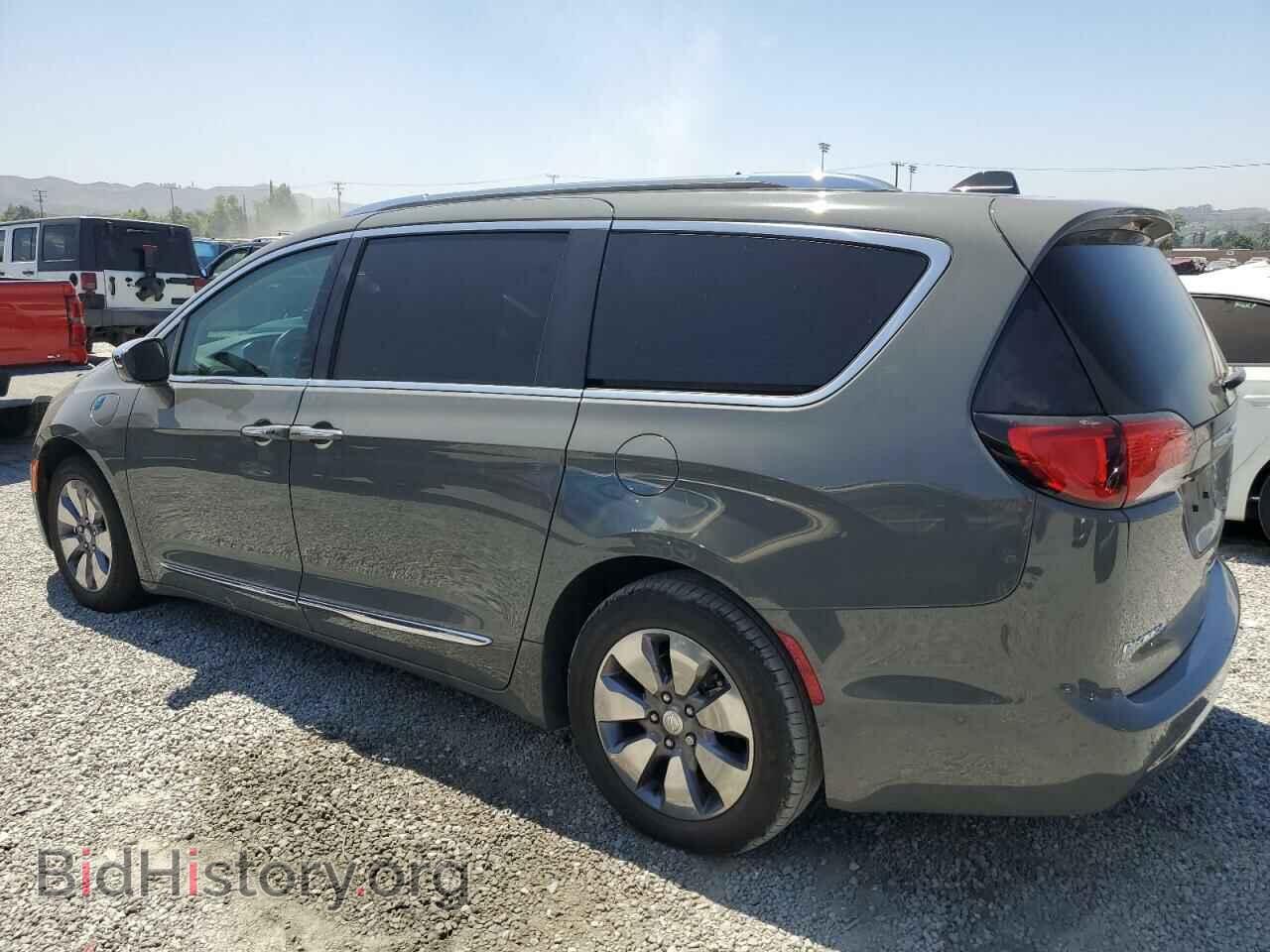 2020 CHRYSLER PACIFICA - VIN: 2C4RC1N73LR263264 - Фото 2
