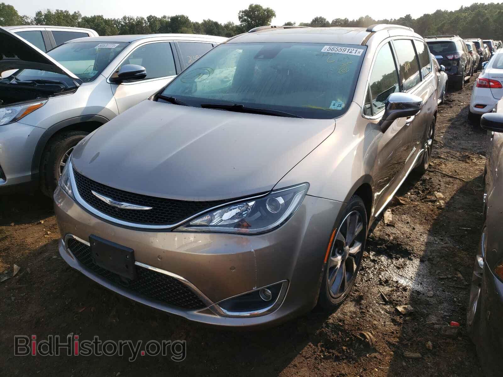 2017 CHRYSLER PACIFICA - VIN: 2C4RC1GGXHR669823 - Photo 2