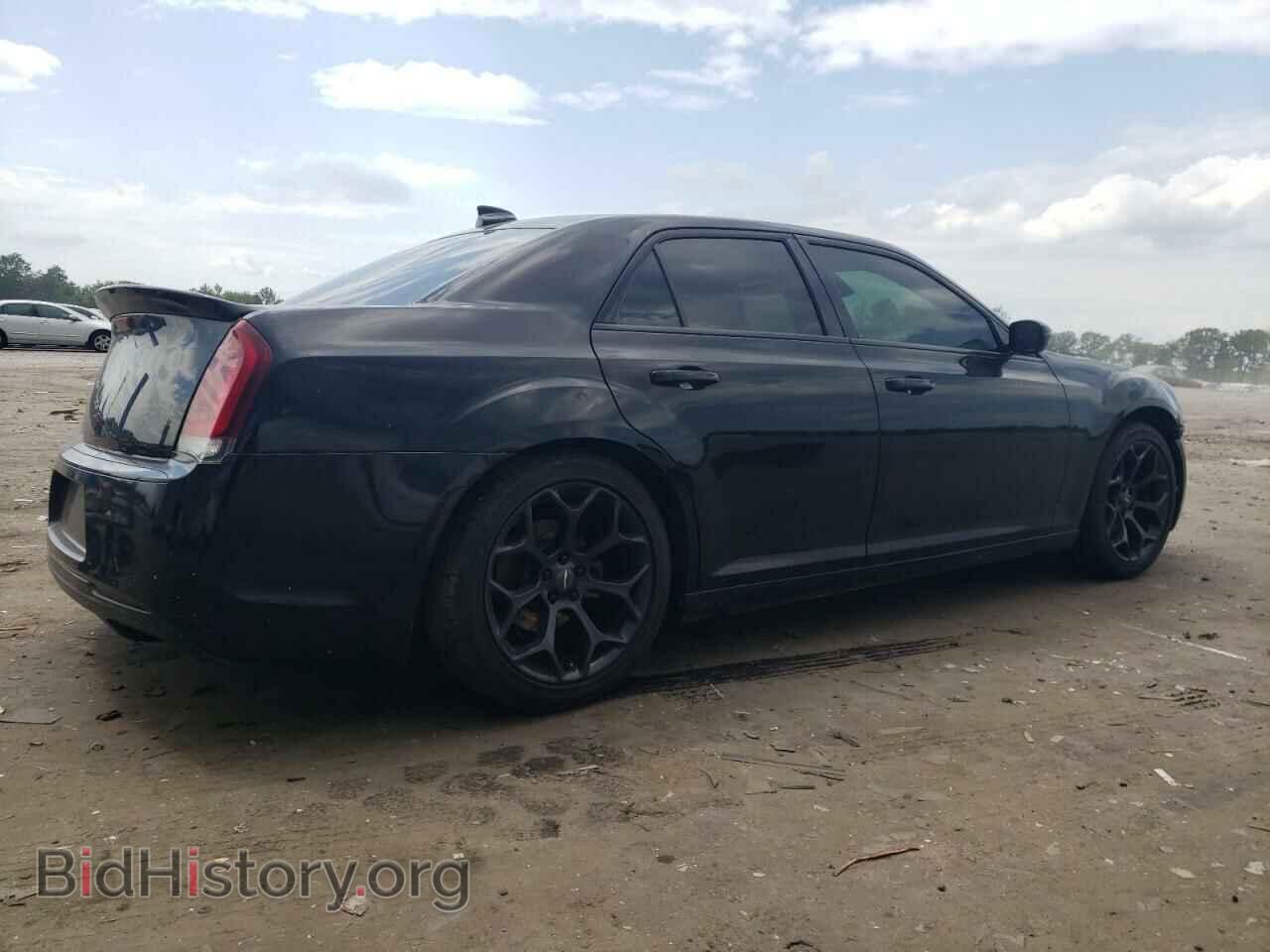 2019 CHRYSLER 300 - VIN: 2C3CCAAG9KH590305 - Фото 3