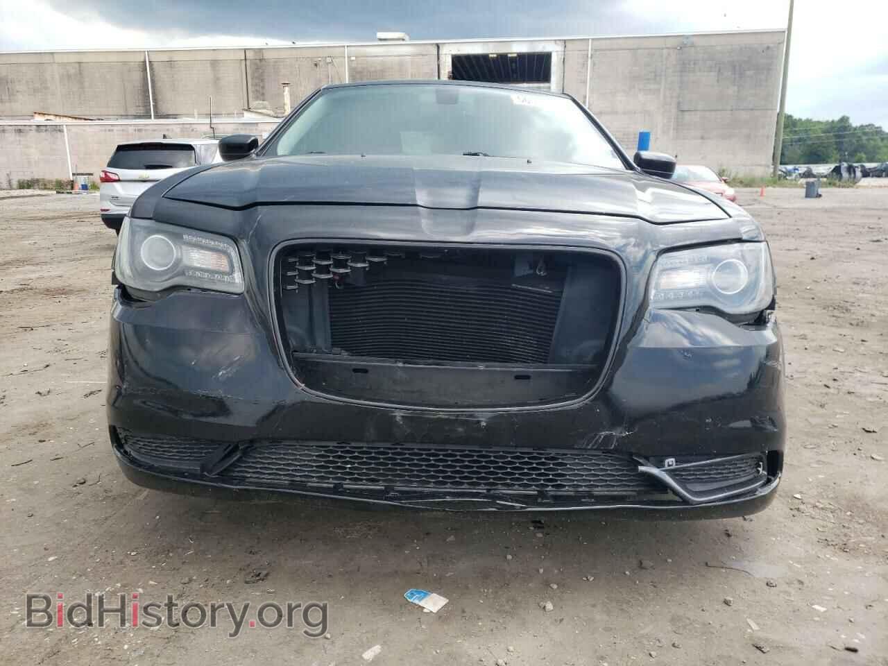 2019 CHRYSLER 300 - VIN: 2C3CCAAG9KH590305 - Фото 5