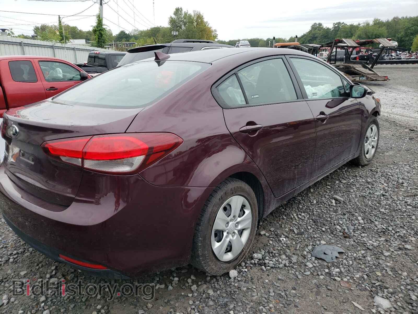 2017 KIA FORTE - VIN: 3KPFK4A70HE131083 - Фото 4