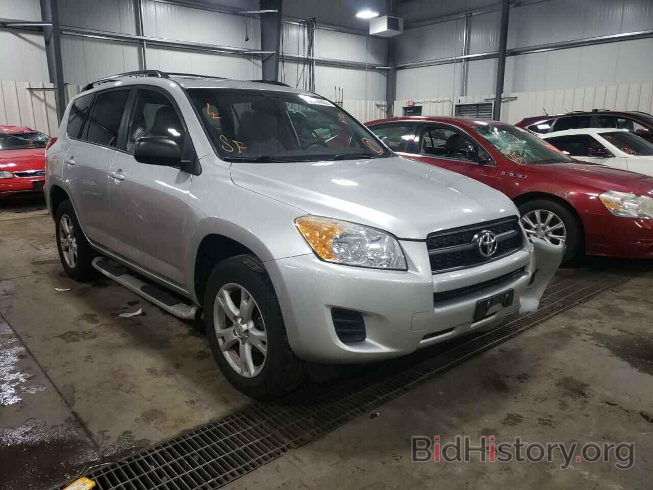 Фотография 2T3BF4DV5CW203986 - TOYOTA RAV4 2012