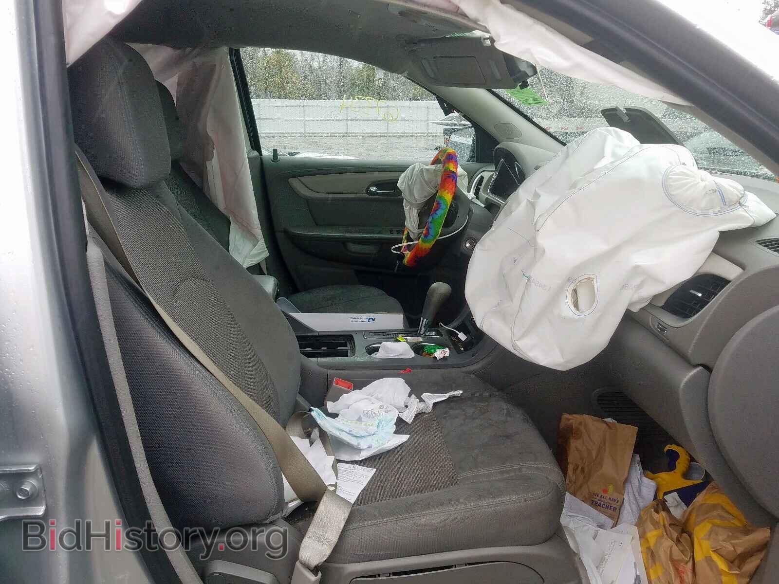 2017 CHEVROLET TRAVERSE - VIN: 1GNKRFED2HJ198302 - Фото 5