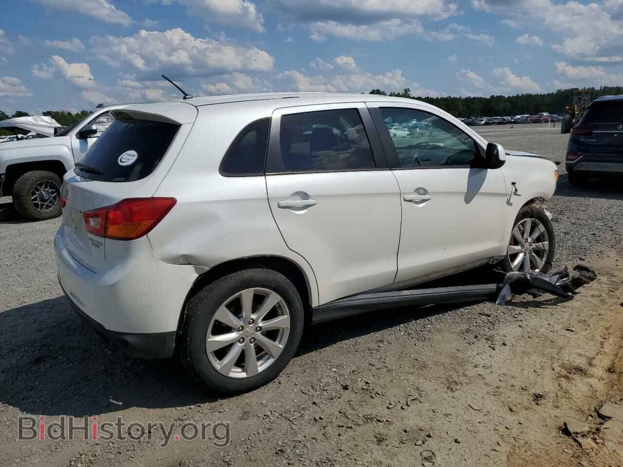 2015 MITSUBISHI OUTLANDER - VIN: 4A4AR3AU2FE024303 - Фото 3