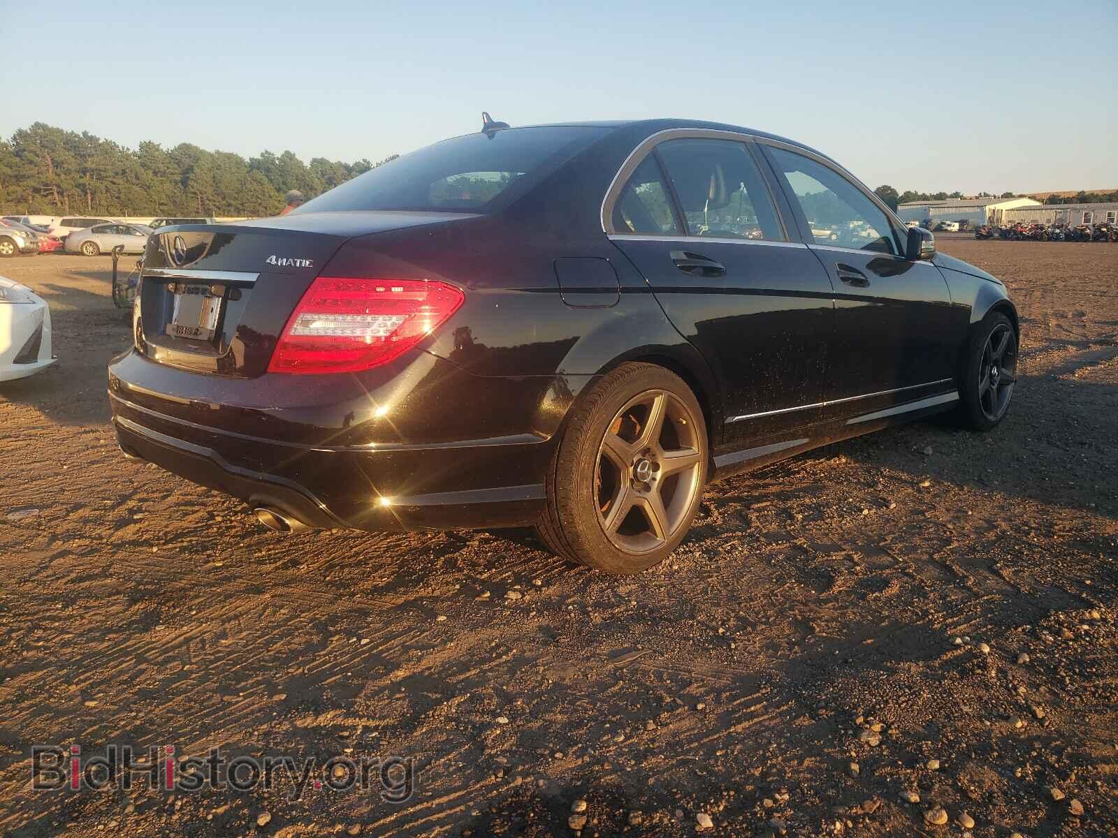 2013 MERCEDES-BENZ C-CLASS - VIN: WDDGF8AB9DR292640 - Фото 4
