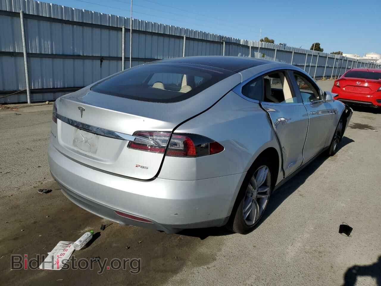 2013 TESLA MODEL S - VIN: 5YJSA1DP4DFP07189 - Фото 3