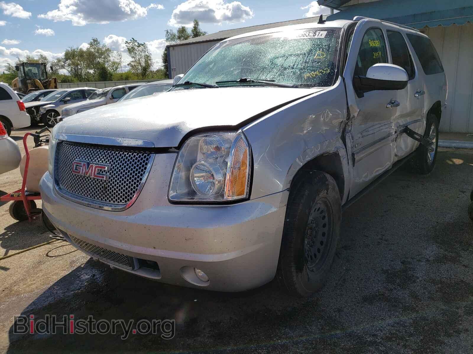2014 GMC YUKON - VIN: 1GKS2MEF7ER190832 - Фото 2