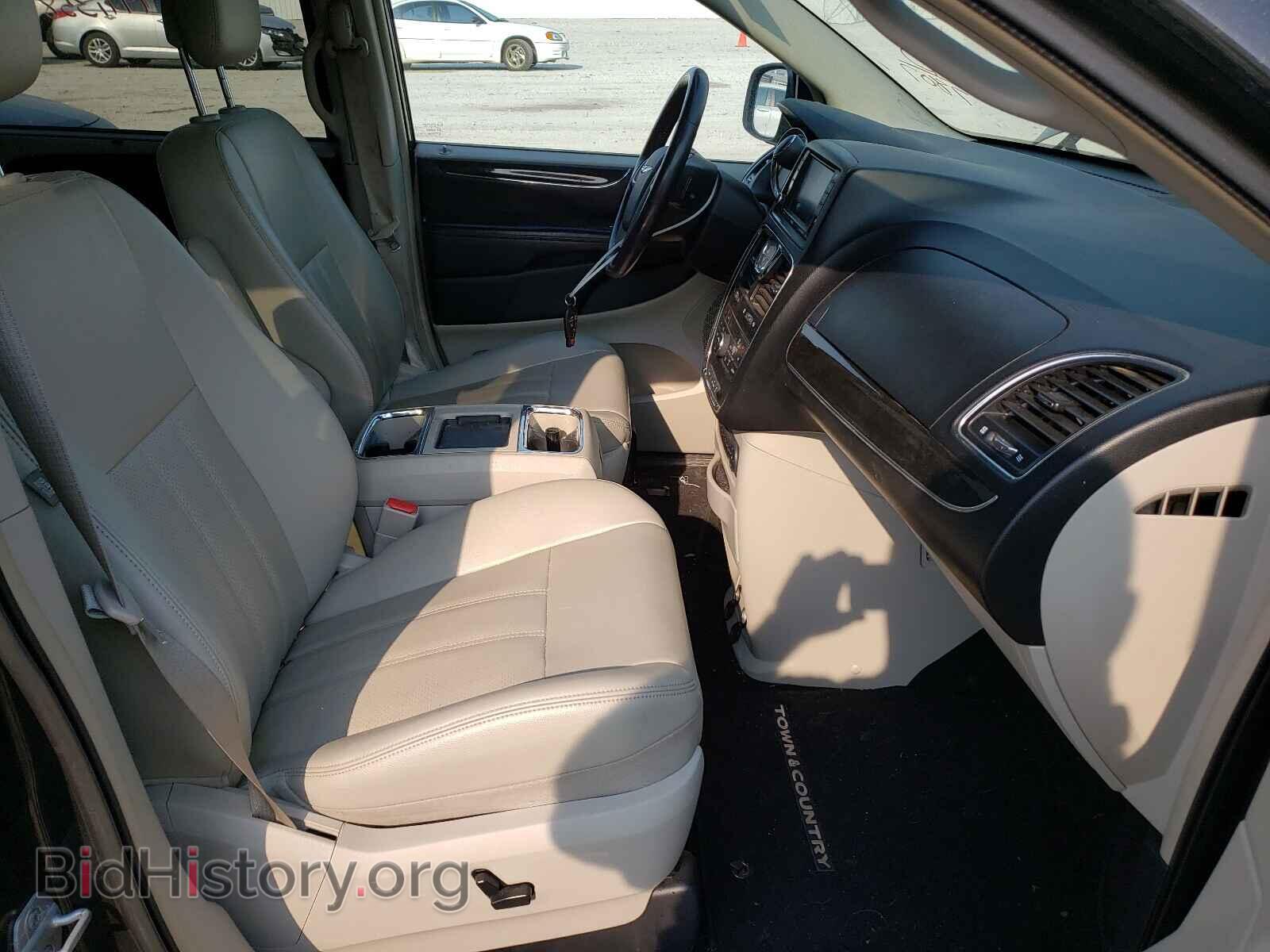 2012 CHRYSLER MINIVAN - VIN: 2C4RC1CG2CR307807 - Фото 5