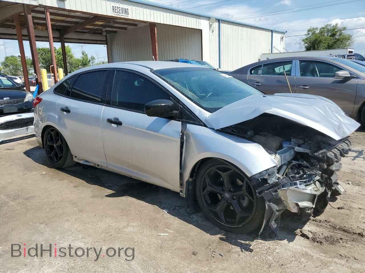 2016 FORD FOCUS - VIN: 1FADP3E25GL210567 - Photo 4