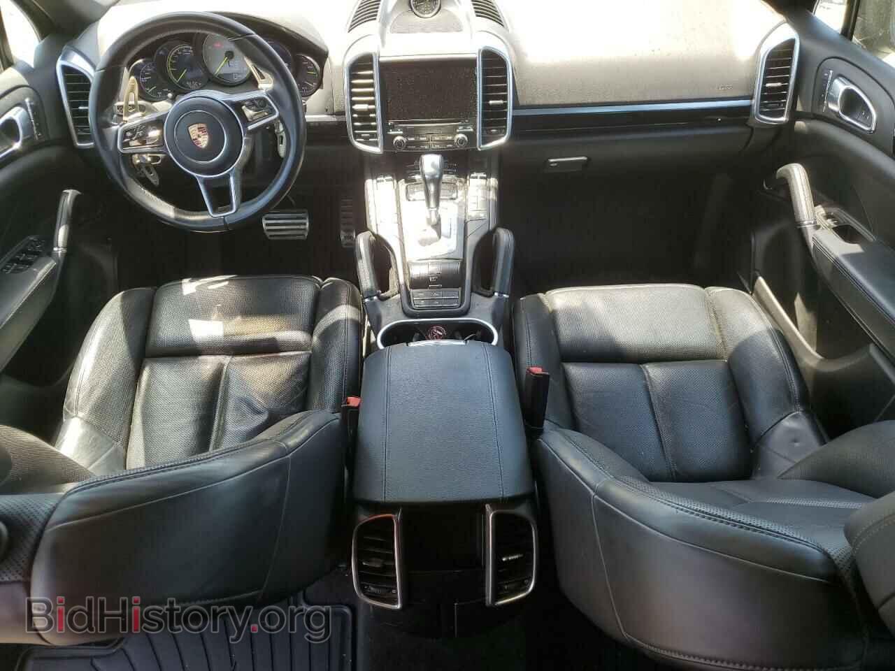 2017 PORSCHE CAYENNE - VIN: WP1AE2A21HLA74683 - Фото 8