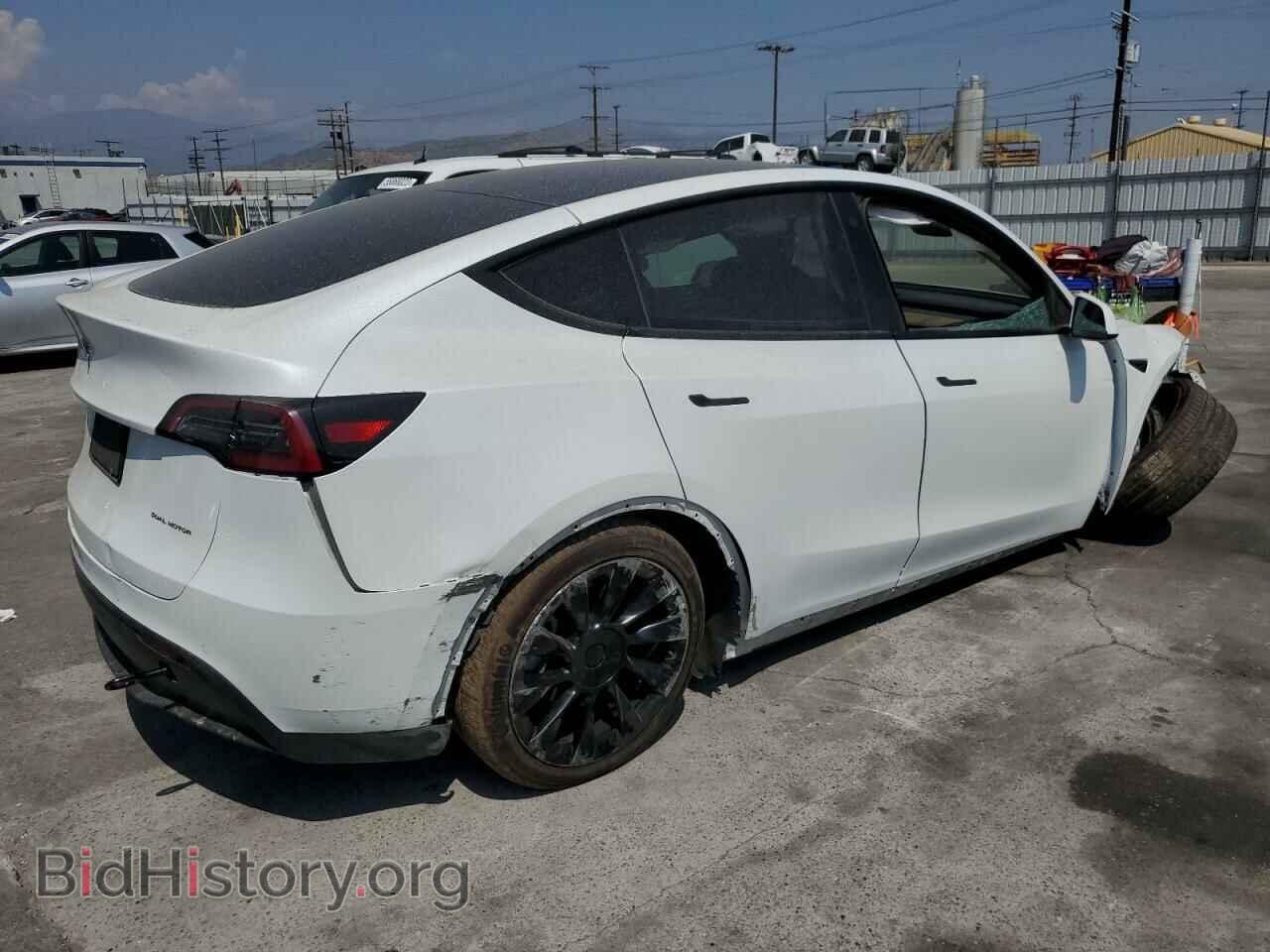 2022 TESLA MODEL Y - VIN: 7SAYGDEE0NF386635 - Фото 3